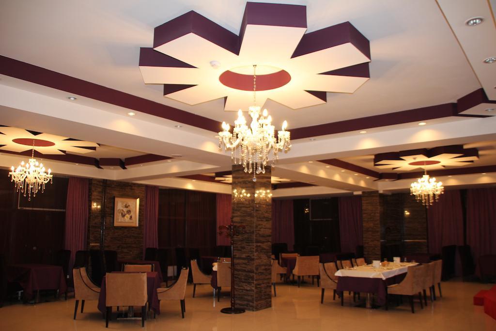 Park Hotel Уланбатар Екстериор снимка